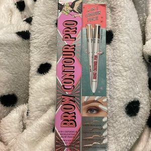 Benefit brow contour pro